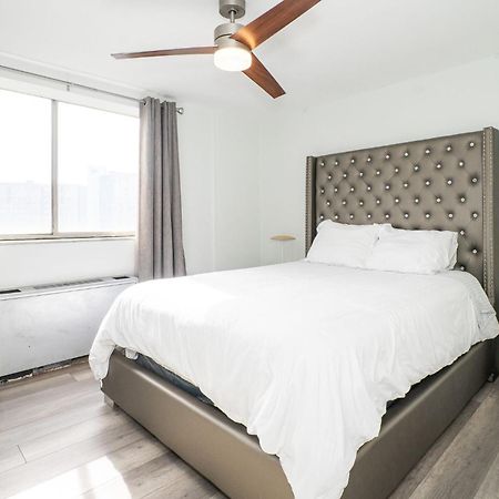 Appartamento Just Renovated 3 Br/2Bath/ Parking+ Downtown View Atlanta Esterno foto