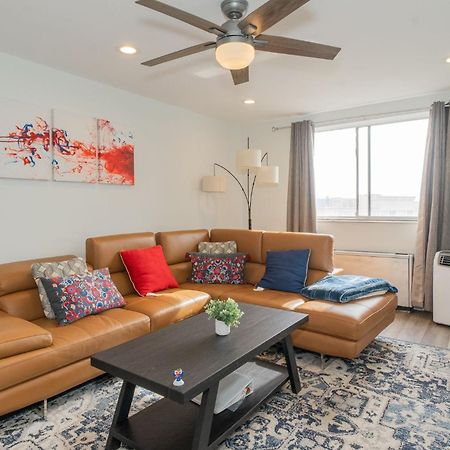 Appartamento Just Renovated 3 Br/2Bath/ Parking+ Downtown View Atlanta Esterno foto