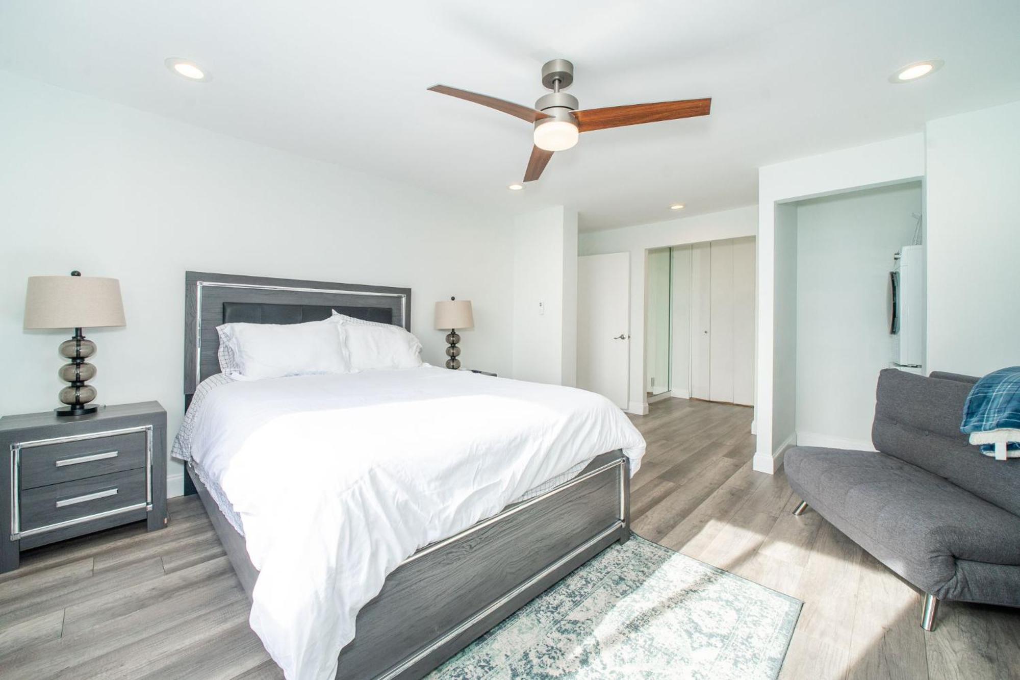 Appartamento Just Renovated 3 Br/2Bath/ Parking+ Downtown View Atlanta Esterno foto